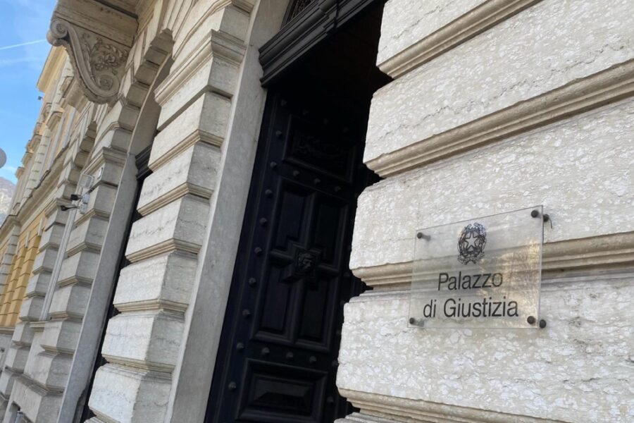 Dovrà risarcire alla Cgil del Trentino una somma pari a 6.000 euro