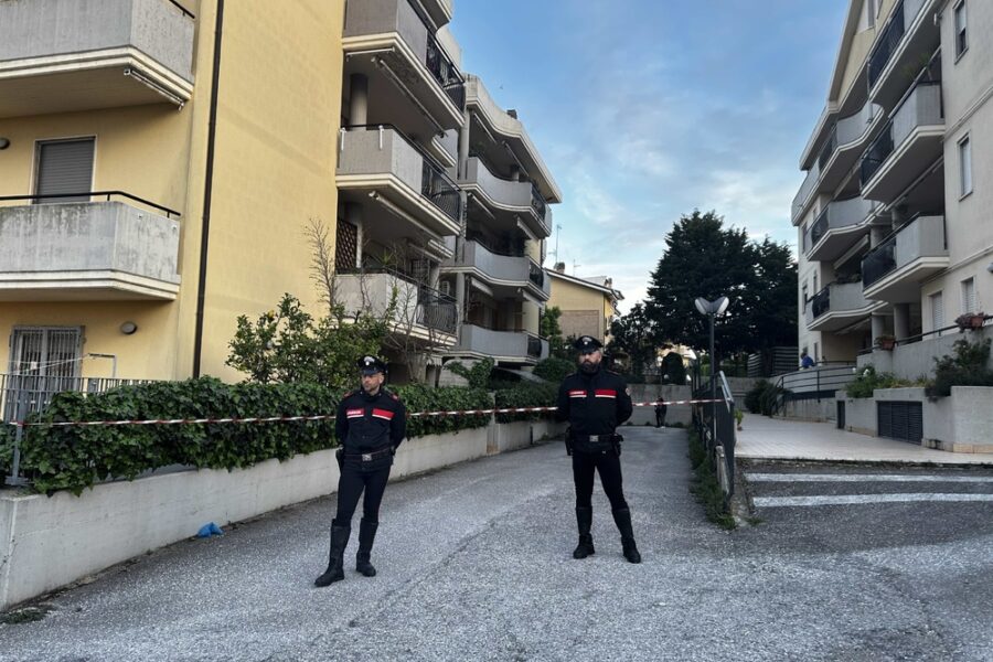 Rigettate le istanze dei due difensori