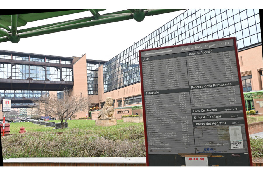 Durante un'udienza tirate palle da biliardo contro imputato