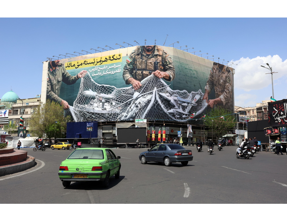 Pasdaran, ‘stiamo ricostruendo più missili e droni durante la tregua’