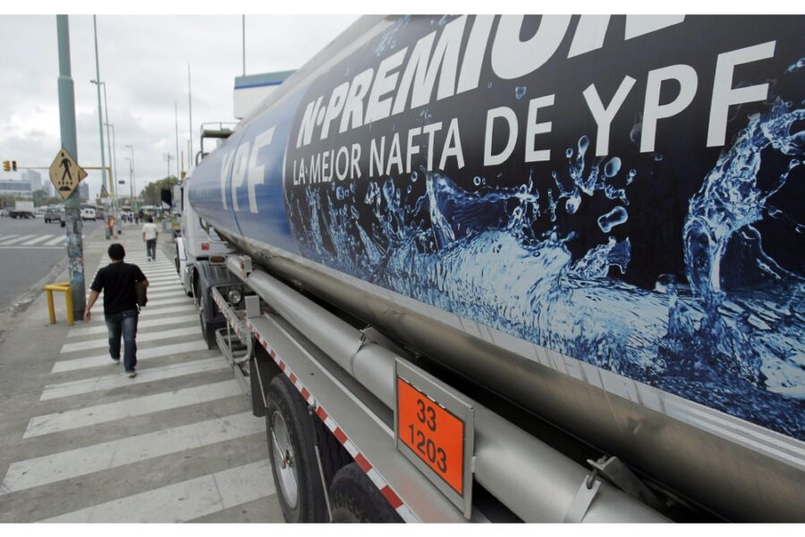 Corte New York sospende ricorsi dopo annullamento maxi condanna