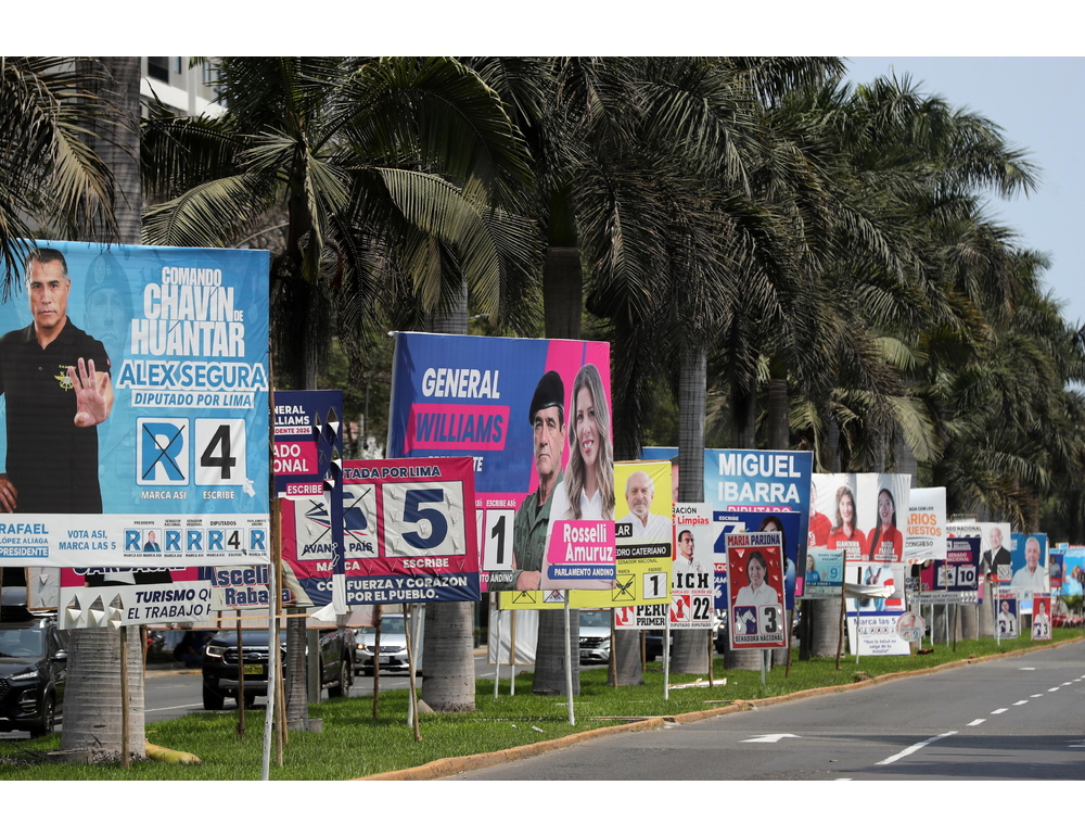 Perù al voto tra record di osservatori e destra favorita