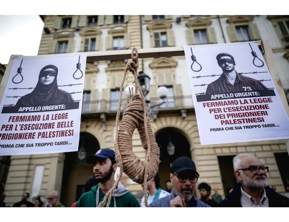 Pro Palestina, in centinaia in piazza a Torino contro pena di morte e guerra