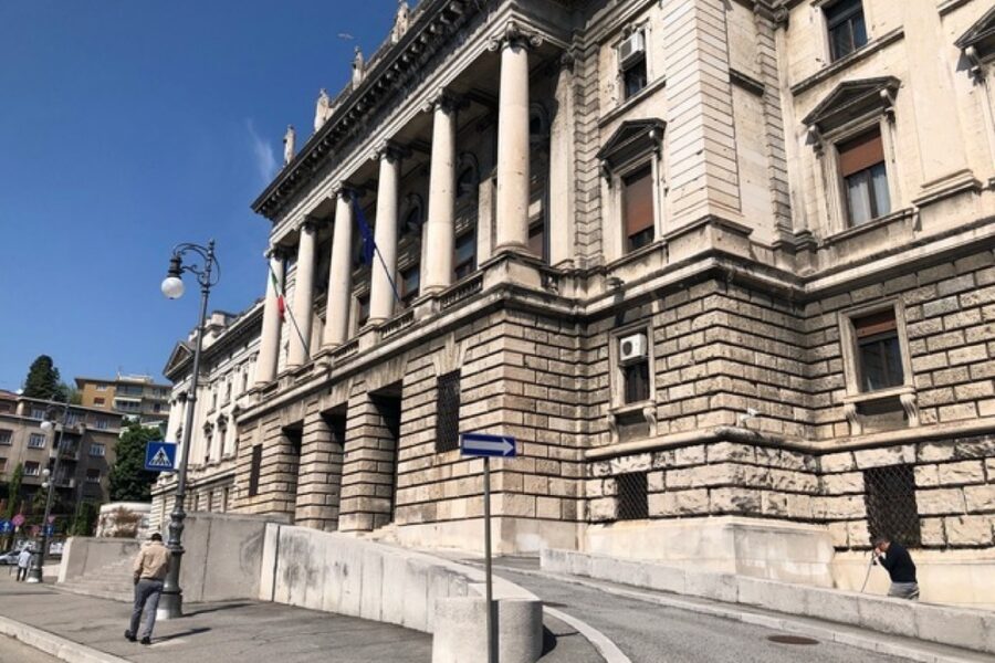 Paniz: 'Totalmente estraneo: non vede l'ora che dopo 20 anni questa pagina sia chiusa'