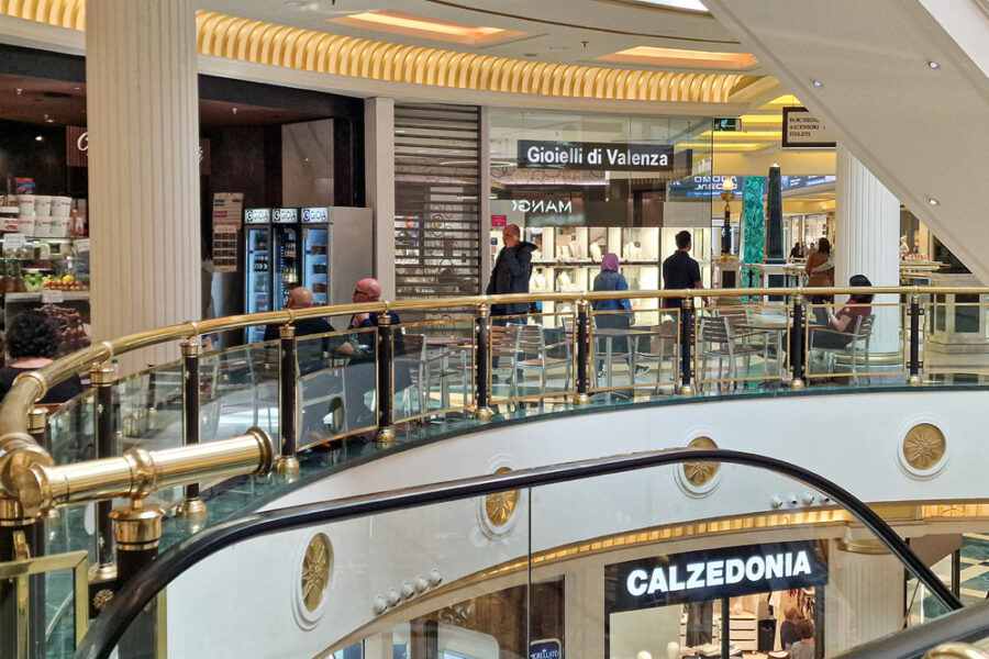 Il colpo in una gioielleria. Nessun ferito