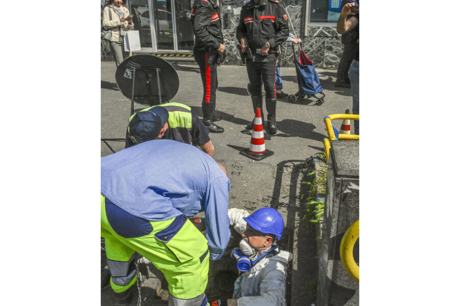 In corso nuovi sopralluoghi dei carabinieri sul cunicolo utilizzato dai banditi