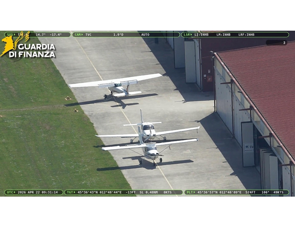 Recuperati 254.000 euro evasi di tassa erariale su aerei privati a 19 proprietari