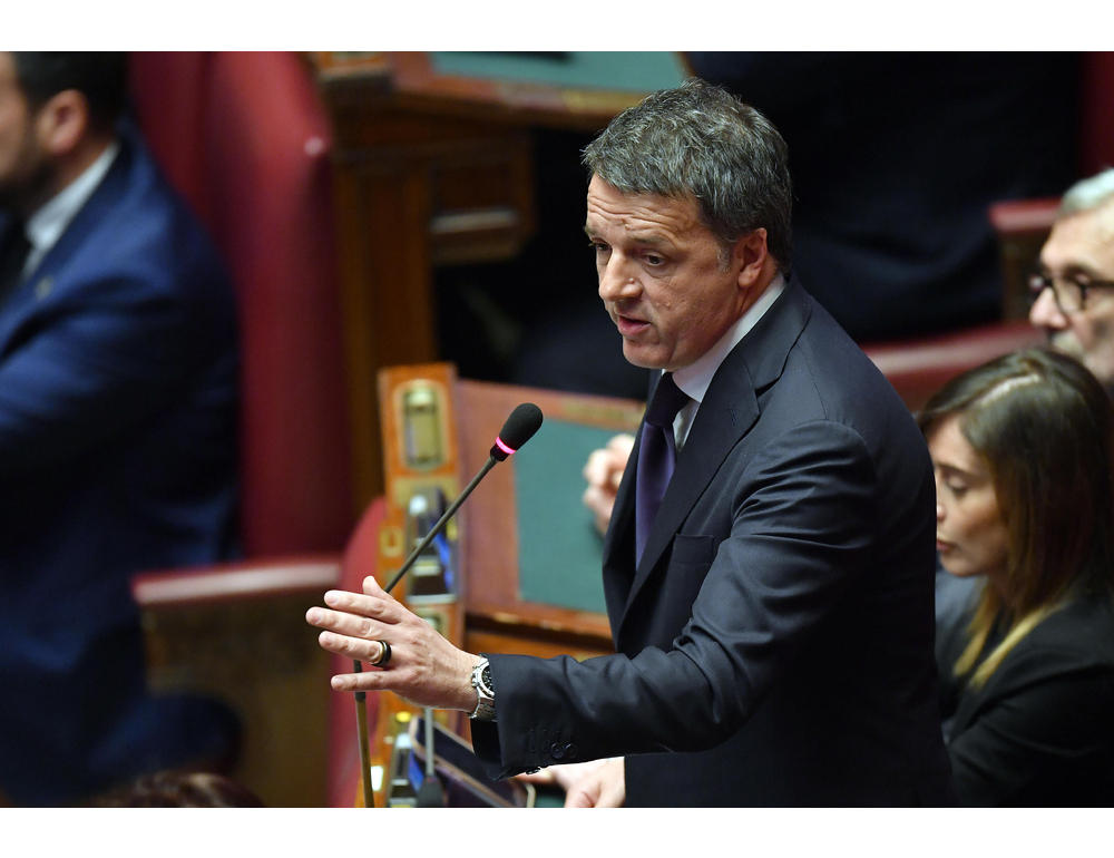 Renzi, difendere il Papa è un dovere, dove sono Tajani e Salvini?