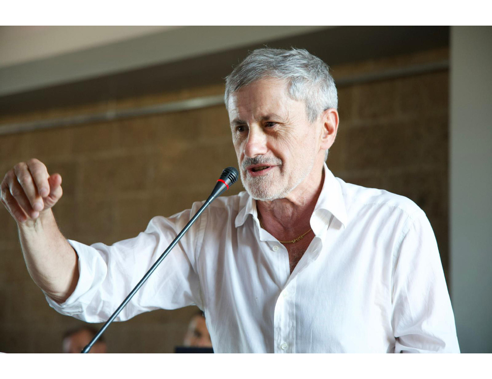 Ridotta la detenzione per Alemanno, uscirà dal carcere il 24 giugno