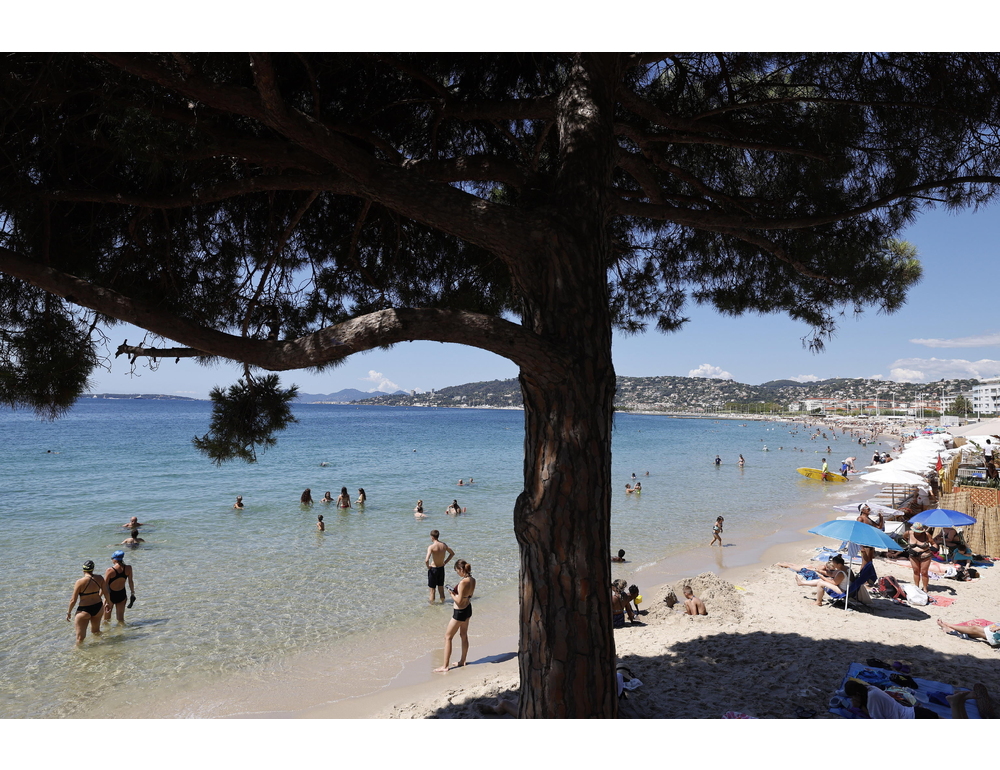 Rovesci e vento nelle prossime ore, ma Ponte Primo Maggio salvo quasi ovunque