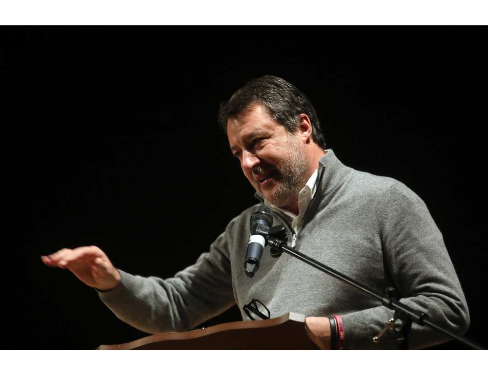 Salvini, Rfi si rivalga su azienda responsabile del guasto su Av Roma-Napoli