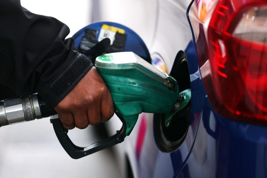 "Non c'è allo studio nessun piano nemmeno su chiusura scuole