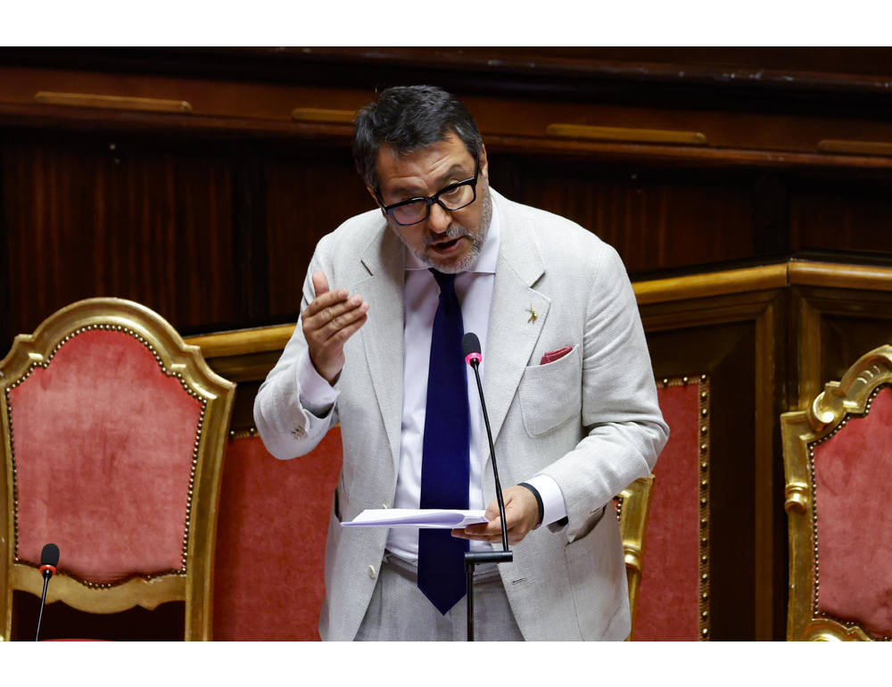 Salvini, siamo in Aula per il decreto sicurezza, non è festival del canoro
