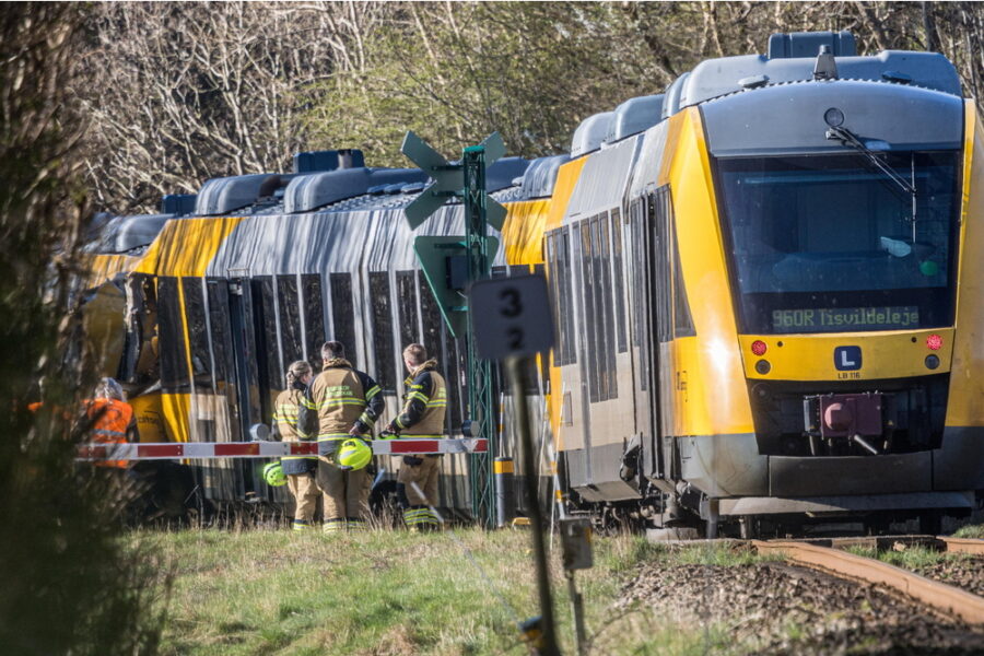 Quattro sono gravi. La polizia indaga per stabilire le cause