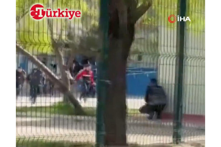 Ieri un uomo armato era entrato in un'altra scuola sempre nel sud est ferendo 16 persone