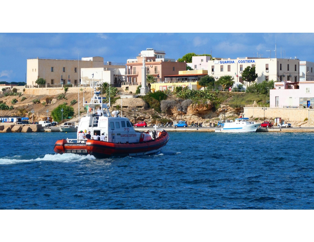 Superstiti del naufragio, ‘sono 80 i dispersi’