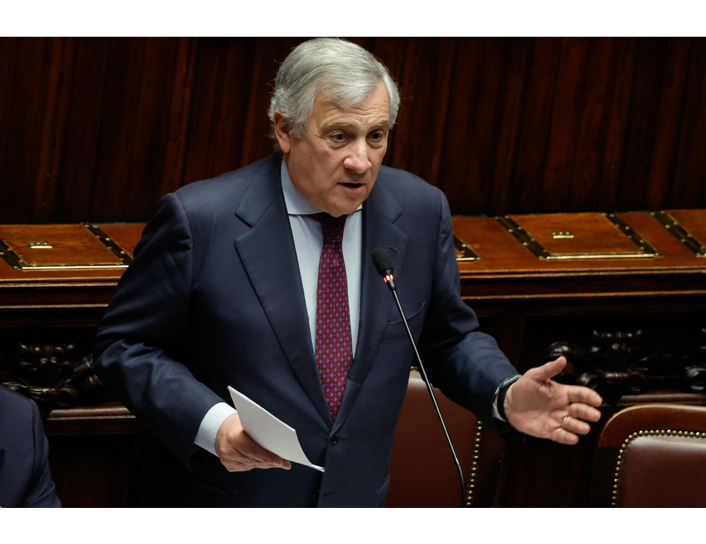 Tajani, danni a mezzo italiano Unifil da colpi avvertimento Israele, nessun ferito