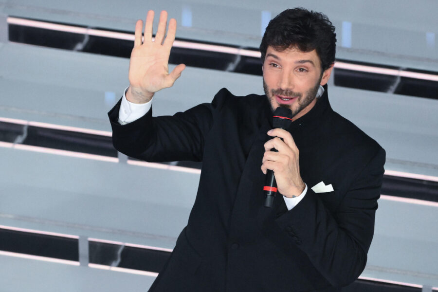 L'inchiesta della procura di Roma dopo l'esposto del conduttore Tv