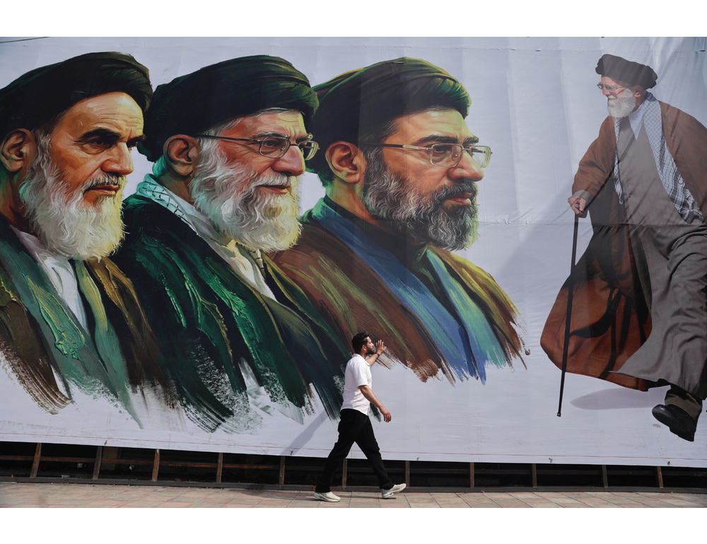 Teheran, ‘da Trump notizie false, nessuna giovane era stata condannata a morte’