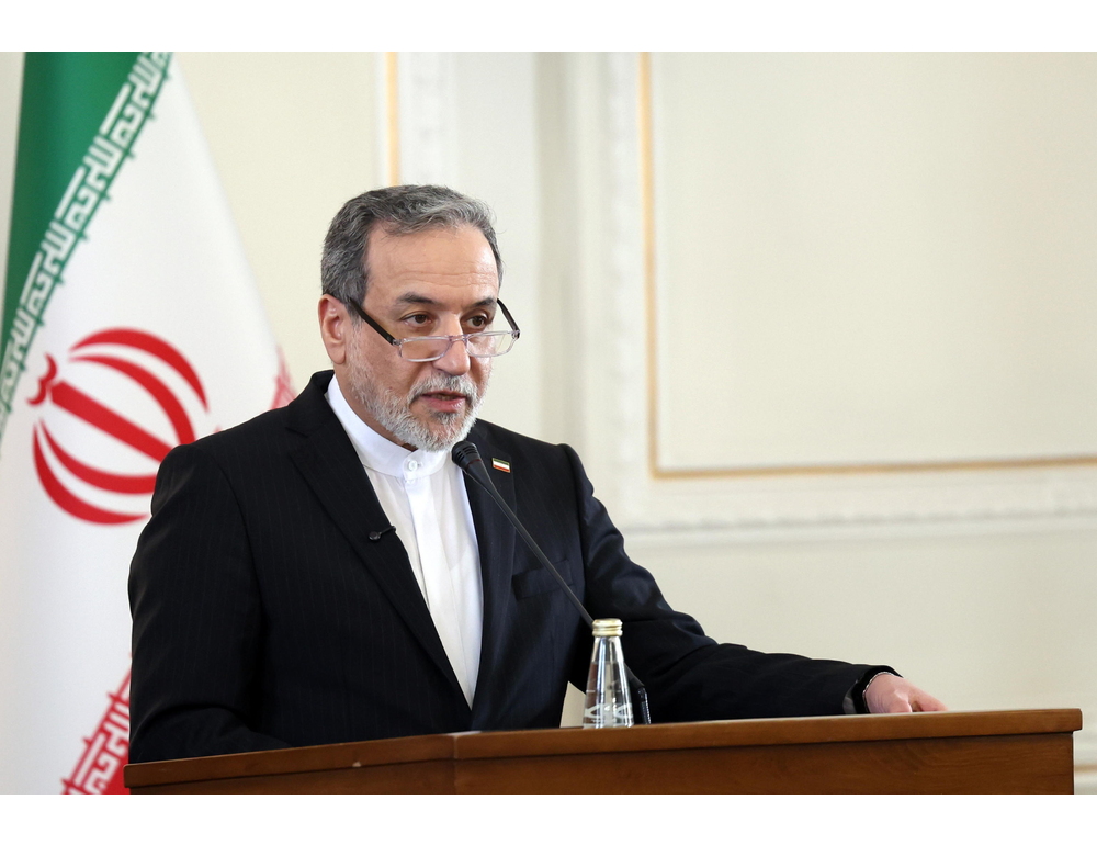 Teheran, falso e infondato che l’Iran abbia chiesto un cessate il fuoco