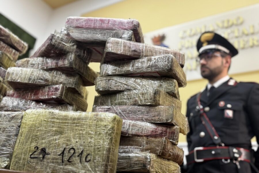 Durante le indagini sequestrati 10 quintali di hashish e marijuana
