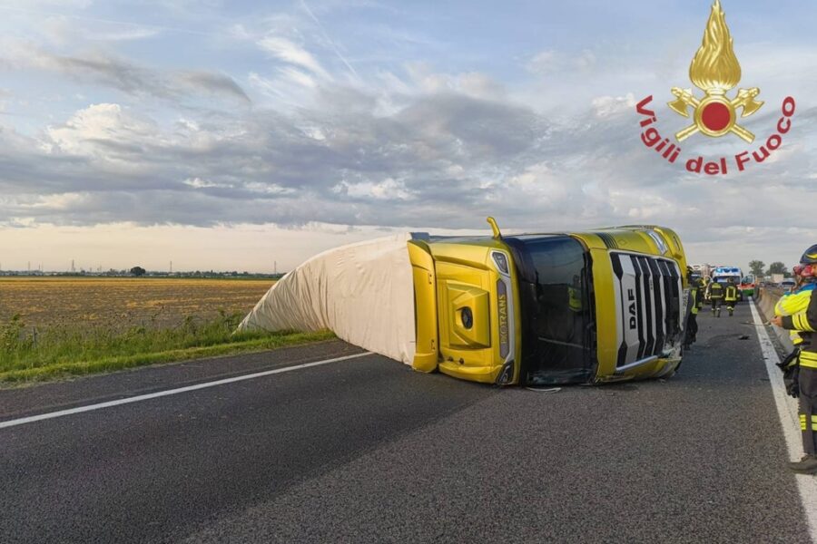 L'incidente sulla carreggiata in direzione di Padova