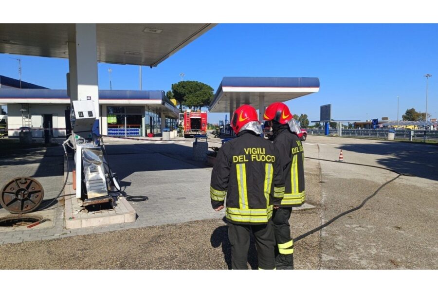 Vigili del fuoco al lavoro