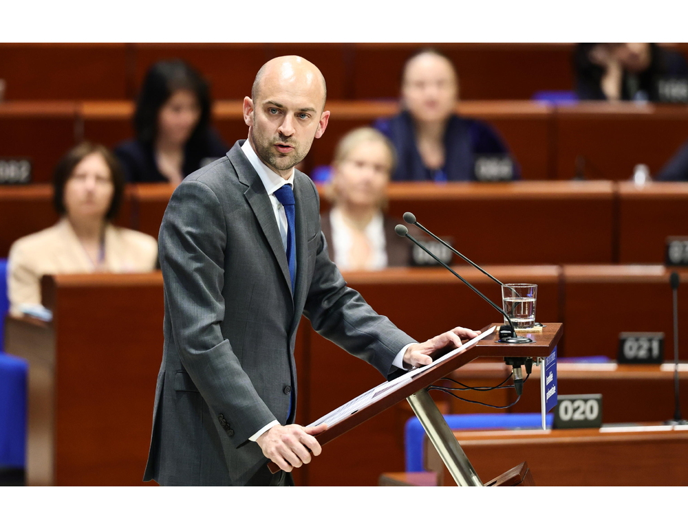 Tratta degli schiavi il crimine più grave, Francia si astiene su risoluzione ONU