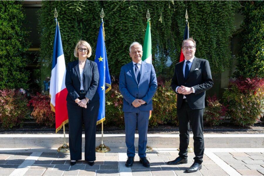 Vertice a Mirabella Eclano tra Piantedosi e omologhi. Sul tavolo anche tema migranti