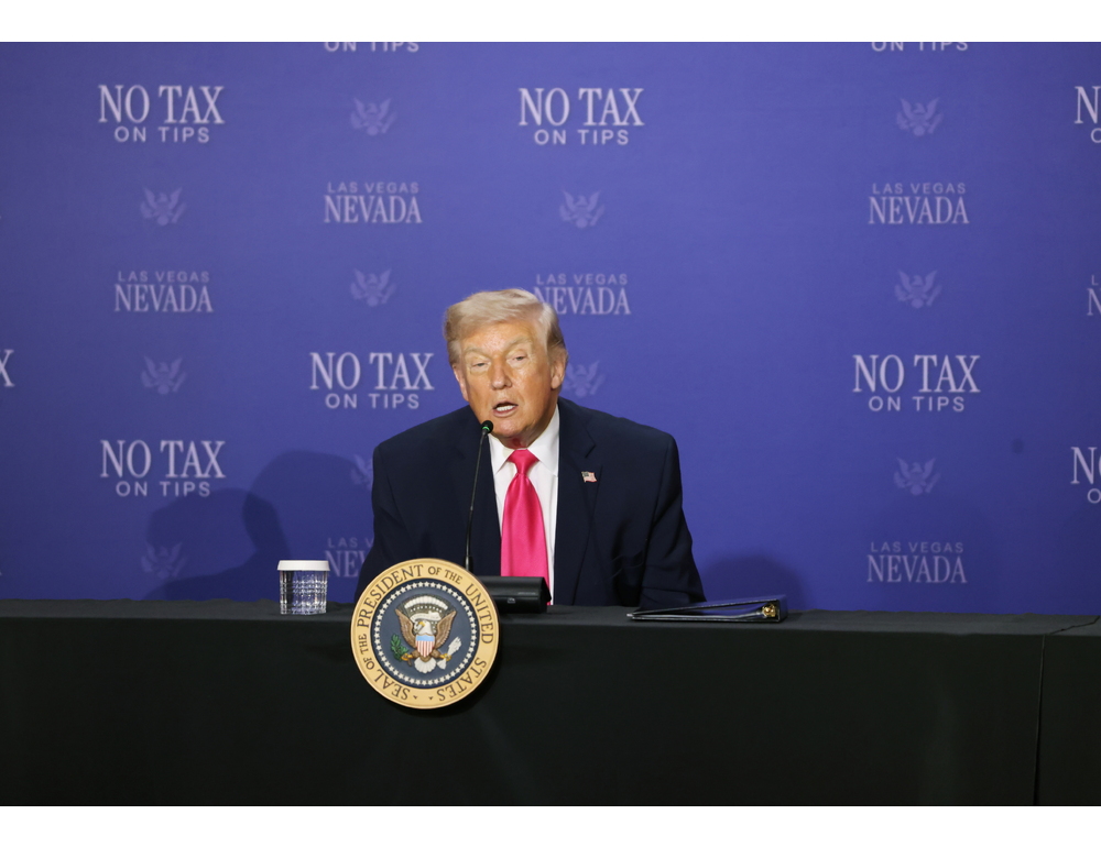 Trump, Iran ha accettato di sospendere il suo programma sul nucleare