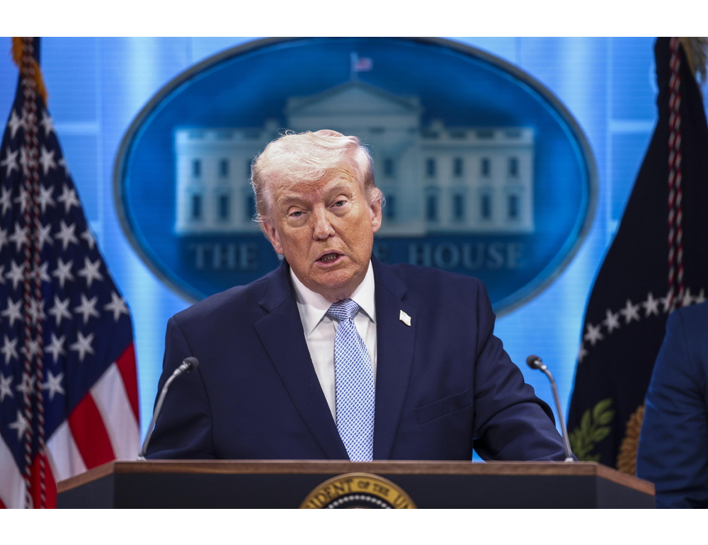 Trump, ‘collaboreremo con l’Iran per rimuovere tutta la polvere nucleare’