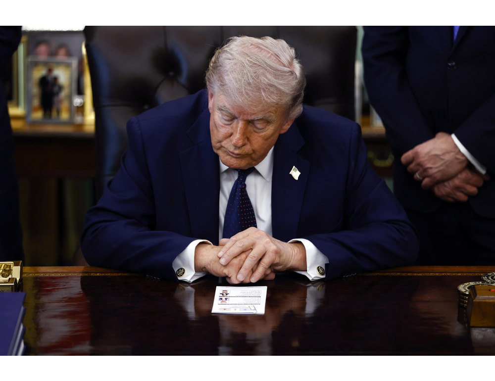 Trump, ‘dall’Iran nuovo documento dopo stop al viaggio inviati Usa in Pakistan’