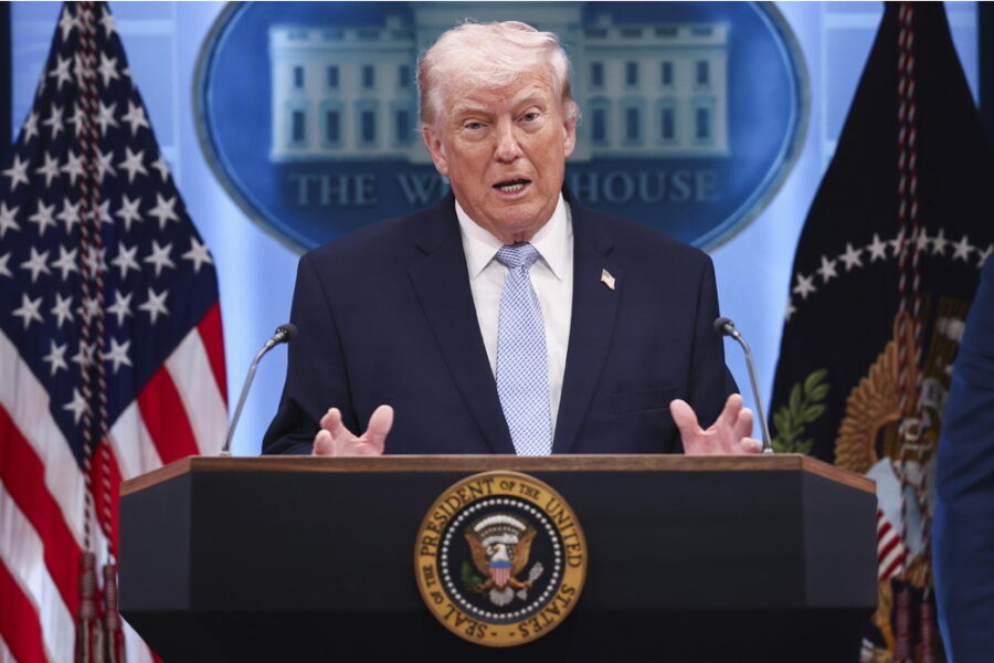 'A condizione che acconsenta all'apertura dello Stretto di Hormuz'