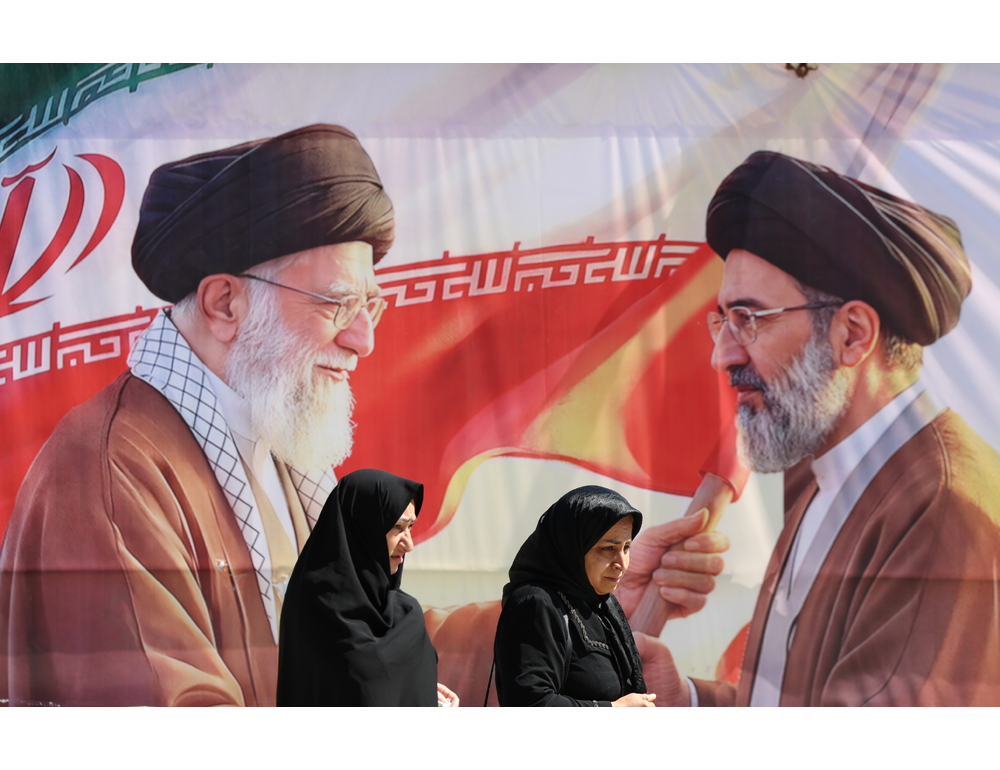 Trump, il sistema petrolifero iraniano rischia di esplodere in tre giorni