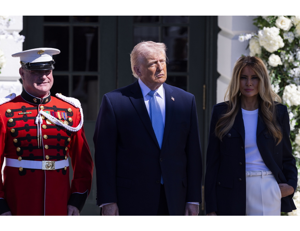 Trump, martedì è la scadenza definitiva per un accordo con l’Iran