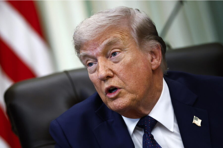 La legge del 1920 impone che le spedizioni siano fatte solo su navi Usa