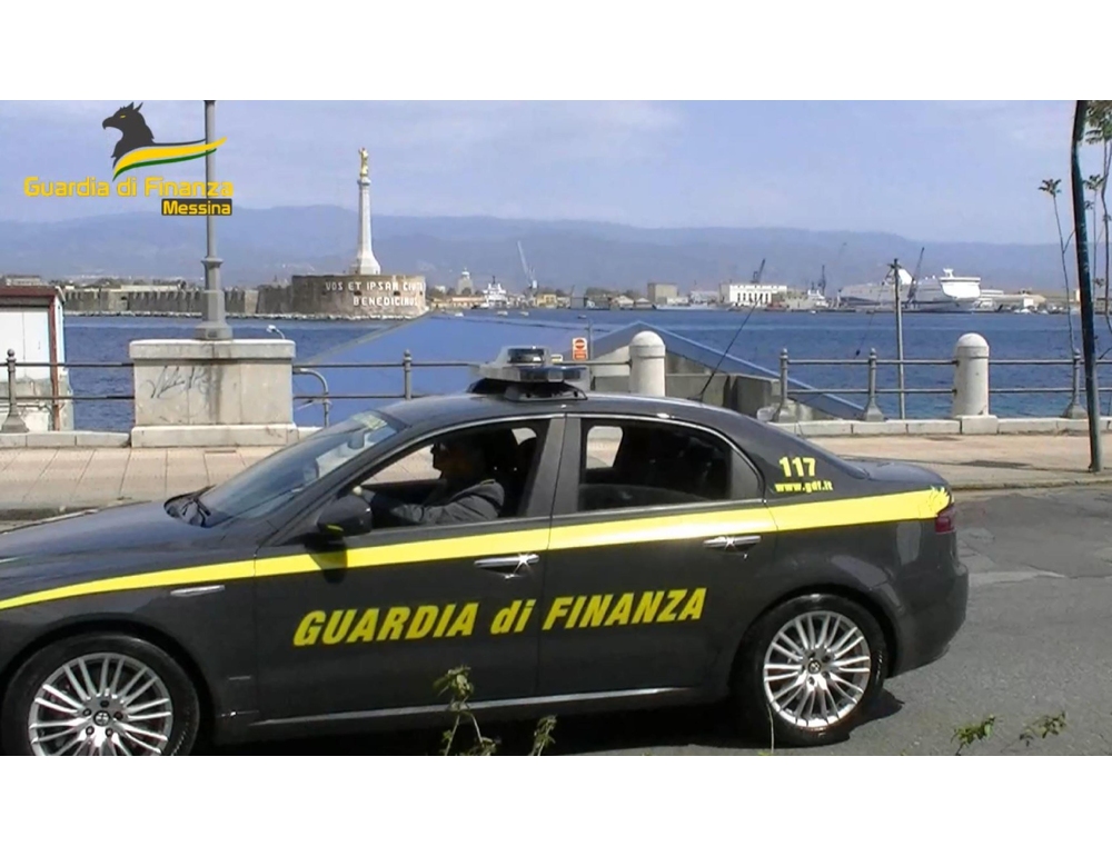 Vendevano merce contraffatta online, sei arresti a Messina