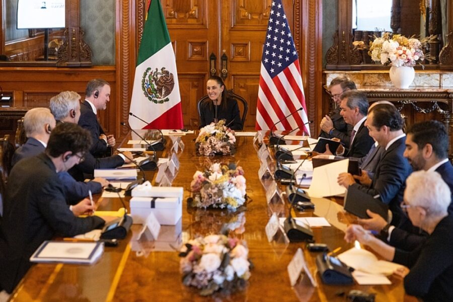 Sheinbaum incontra Greer