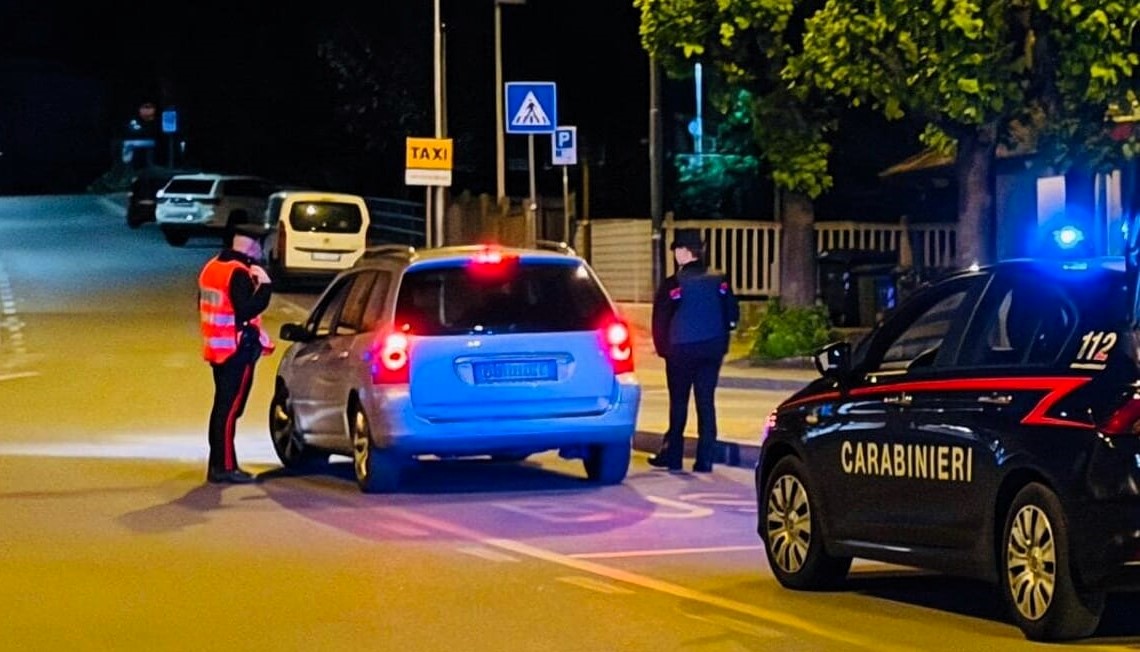 Attività di prevenzione, controlli dei carabinieri tra Erba e Asso