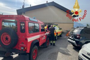 Turista inglese si rompe una caviglia durante un’escursione, soccorsa e portata in ospedale