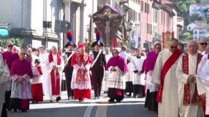Processione del Venerdì Santo a Como, le immagini