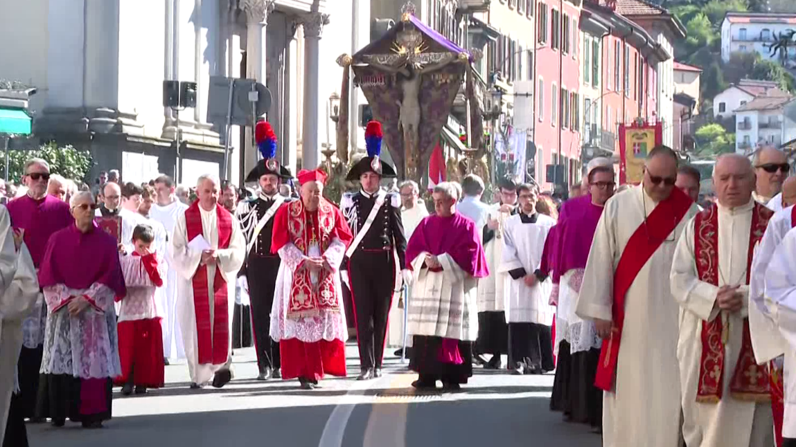 Processione del Venerdì Santo a Como, le immagini