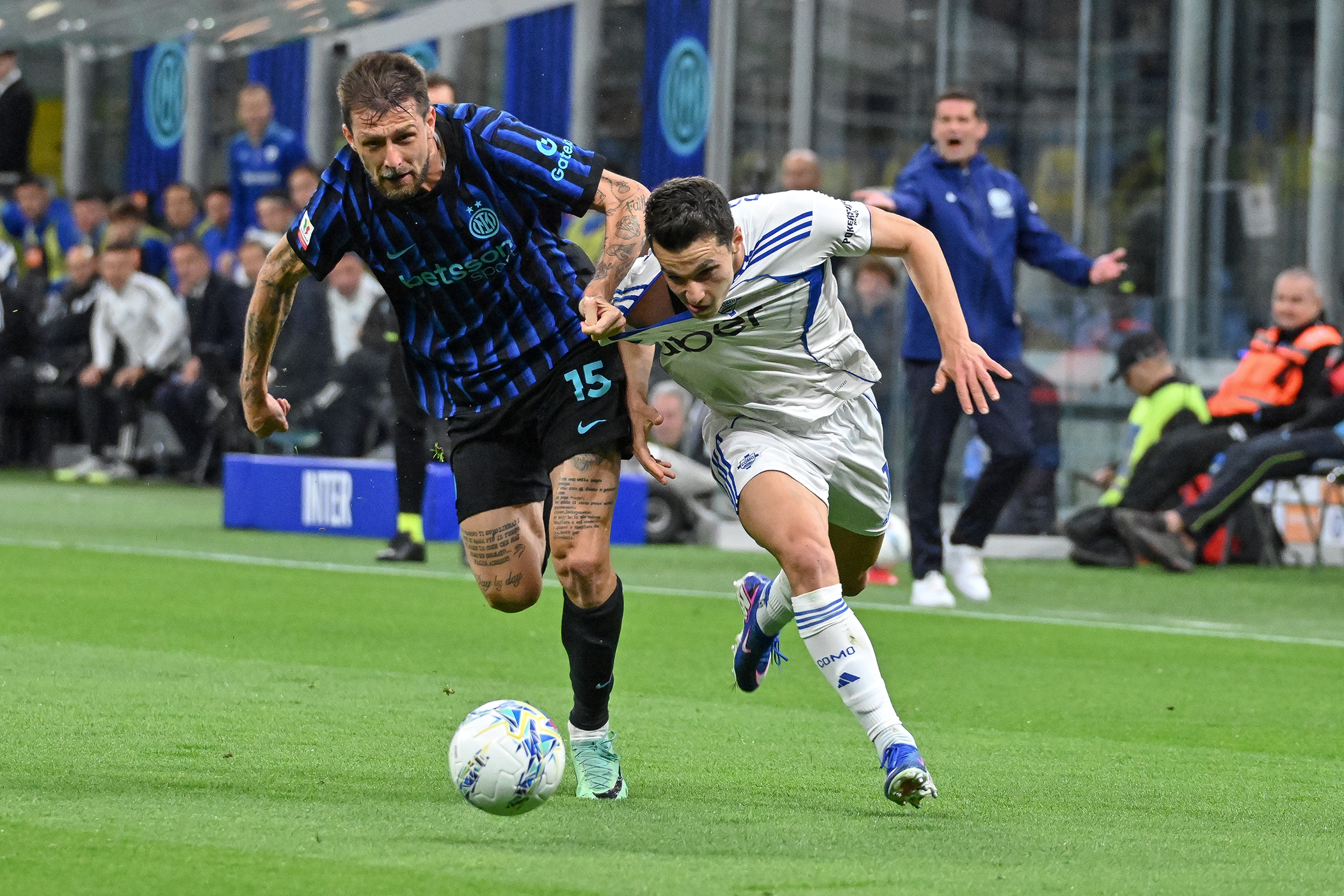 Clamorosa rimonta dell’Inter a San Siro: il  Como avanti per 2-0 e alla fine battuto  per 3-2