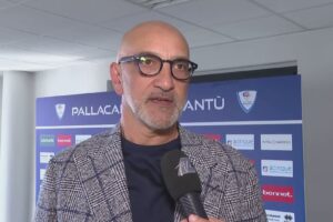 Cantù, presentato coach Vitucci. Allievi: “L’uomo giusto per il nostro progetto sportivo”