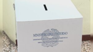 Elezioni amministrative nel Comasco, ieri sera alle 23 affluenza al 37,11%. Si vota fino alle 15