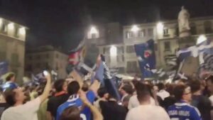 Como in festa. Piazze invase dai tifosi per la qualificazione in Champions