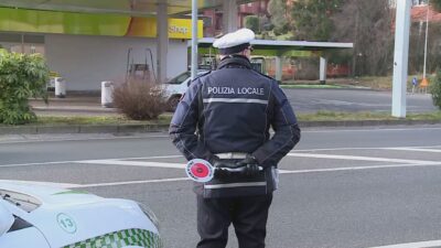 Monopattini indisciplinati e sosta selvaggia, i dati di marzo e aprile della polizia locale di Como
