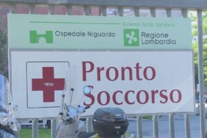 Incidente tra un’auto e una moto a Carbonate, gravissimo 18enne
