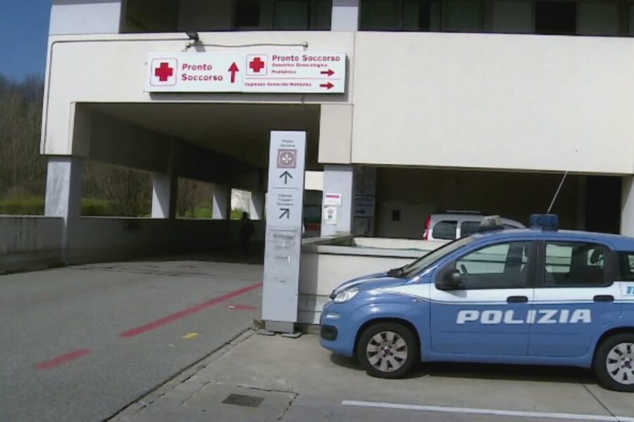10347 Sotto leffetto di droga danneggia il pronto soccorso denunciato 49enne 1779792944