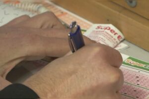 Gioco d’azzardo, nel Comasco spesi 3,3 miliardi. Domenica l’iniziativa della Caritas diocesana